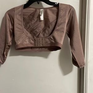 Arm girdle for after liposuction